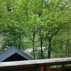 Au Pont De Flon , Le Cornix France